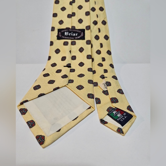 Briar Men's All Silk Neck Tie Size 3.25 x 56 Yellow & Red - Picture 3 of 7